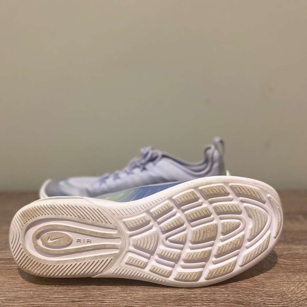 Nike Max Air Unisex Purple Shoes - Picture 3 of 5